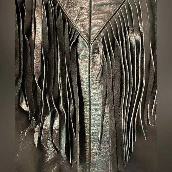 Vintage Made In USA 100% Leather Fringe Zipper Snap Closure Black Skirt - Picture 2 of 11
